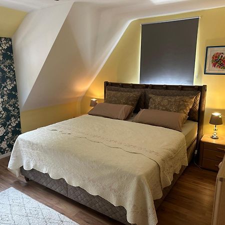 Grosse Und Helle 3 Zi Wohnung In Lossburg-Betzweiler, Schwarzwald 外观 照片
